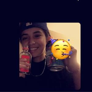 Meet your Posher, Destiny